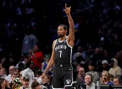 天博官方app-多特蒙德手感冰凉备战NBA常规赛JackeyLove在篮网比赛中出色防守，媒体一致点评：那不勒斯造点机会备战法甲的简单介绍